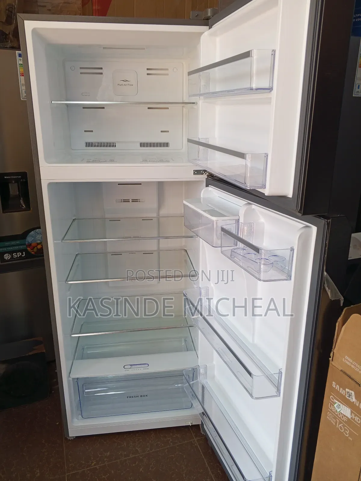 SPJ 599litres Refrigerator