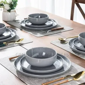 Dinnerware Set