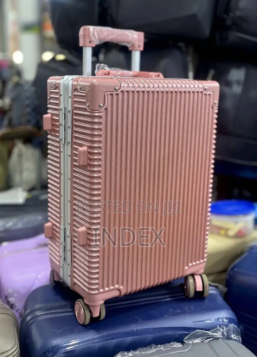 Aluminum Travel Cargo Suitcase