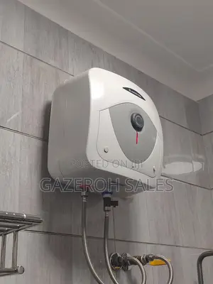 Ariston Water Heater – 10 Litres (Italy)