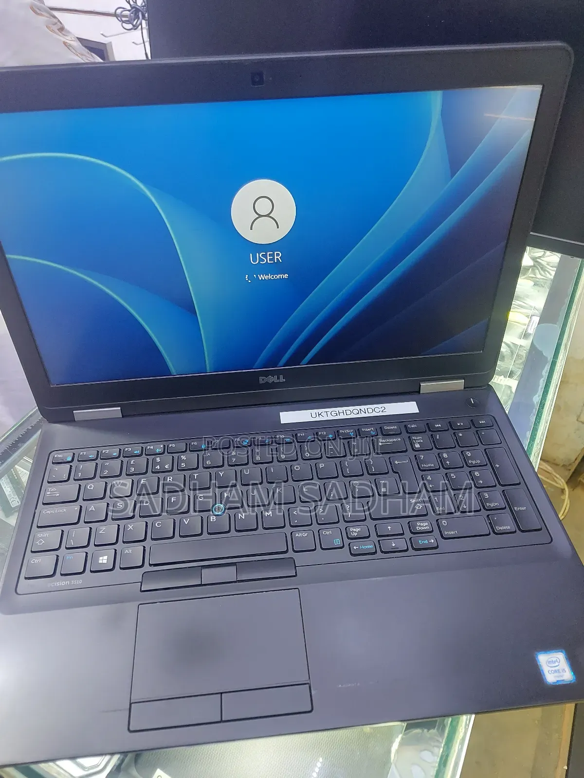 Laptop Dell Precision 3510 8GB Intel Core I5 SSHD (Hybrid) 512GB