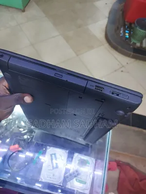Laptop Lenovo ThinkPad E570 4GB Intel Core I5 HDD 500GB