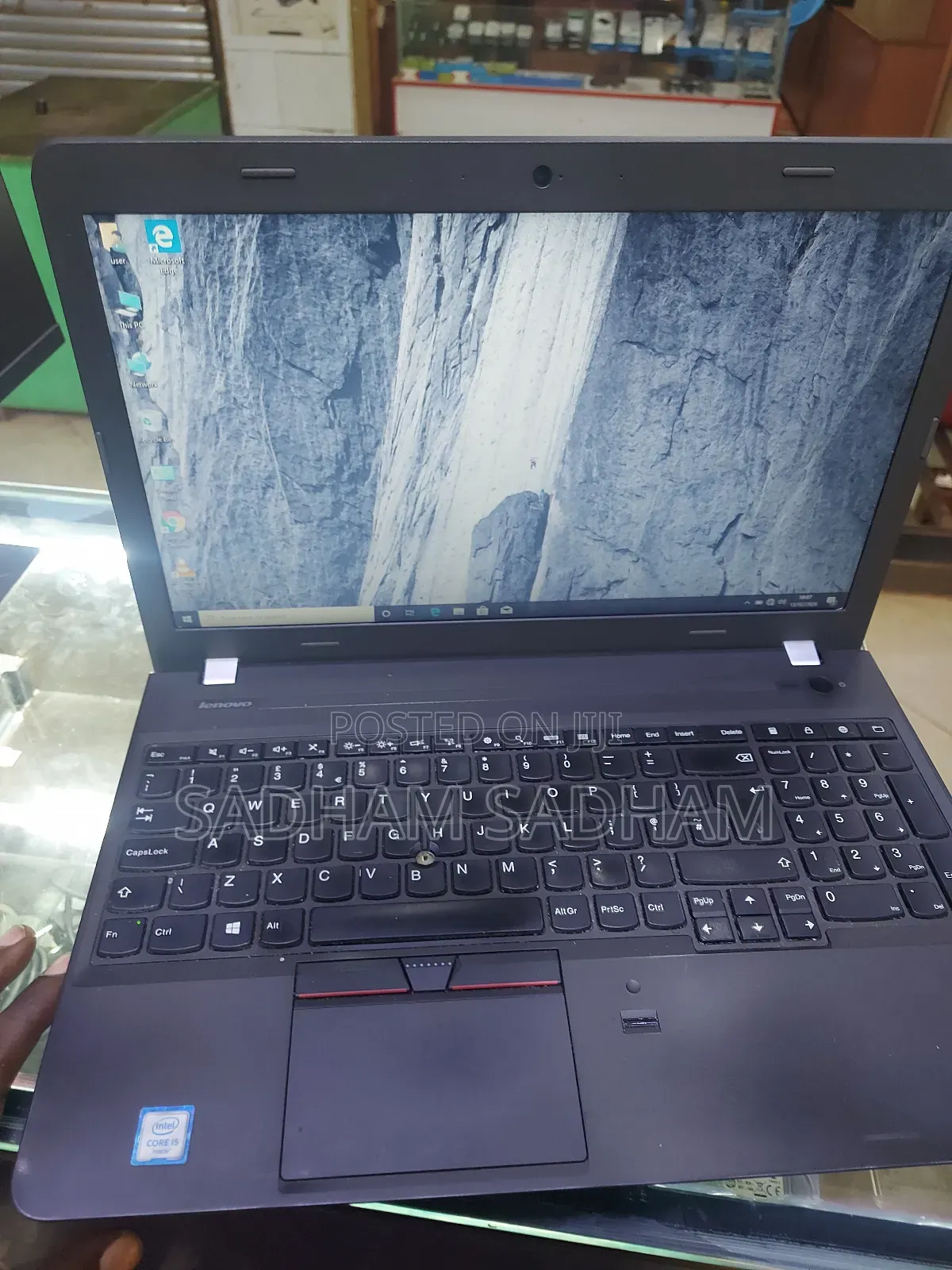 Laptop Lenovo ThinkPad E570 4GB Intel Core I5 HDD 500GB