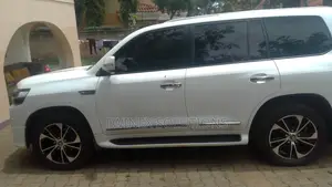 Executive Car for Hire With Driver Inclusive
