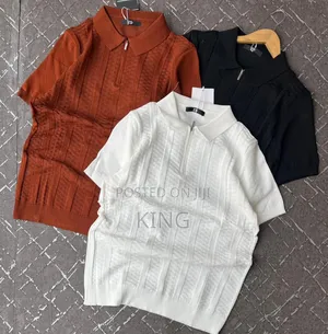 Quad Zip Short-Sleeve Knitted Polo Shirt