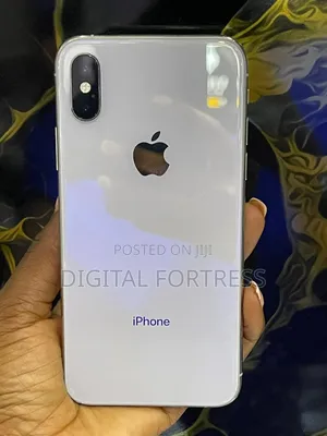Apple iPhone XS 64 GB White