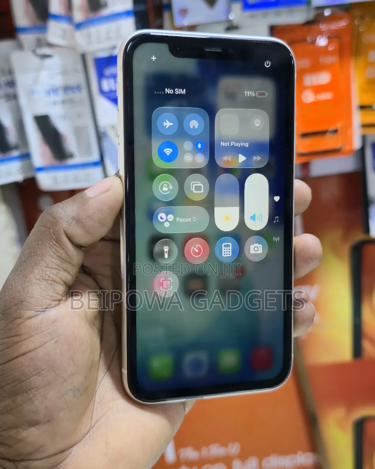 Apple iPhone 11 64 GB White