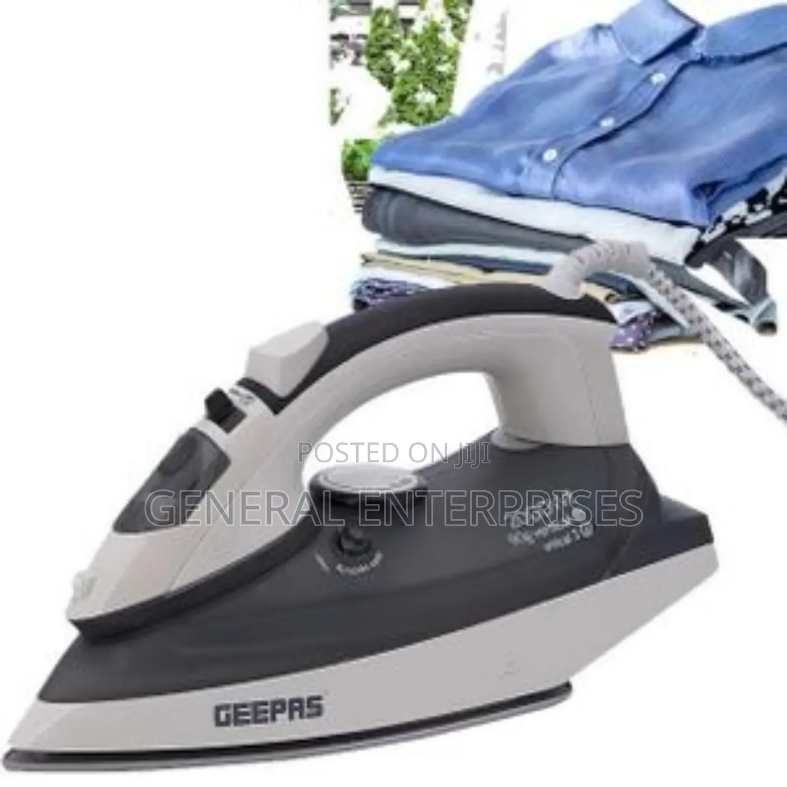 Geepas Ceramic Steam Iron
