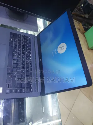 Laptop HP 240 G8 8GB Intel Core I5 HDD+SSD 750GB