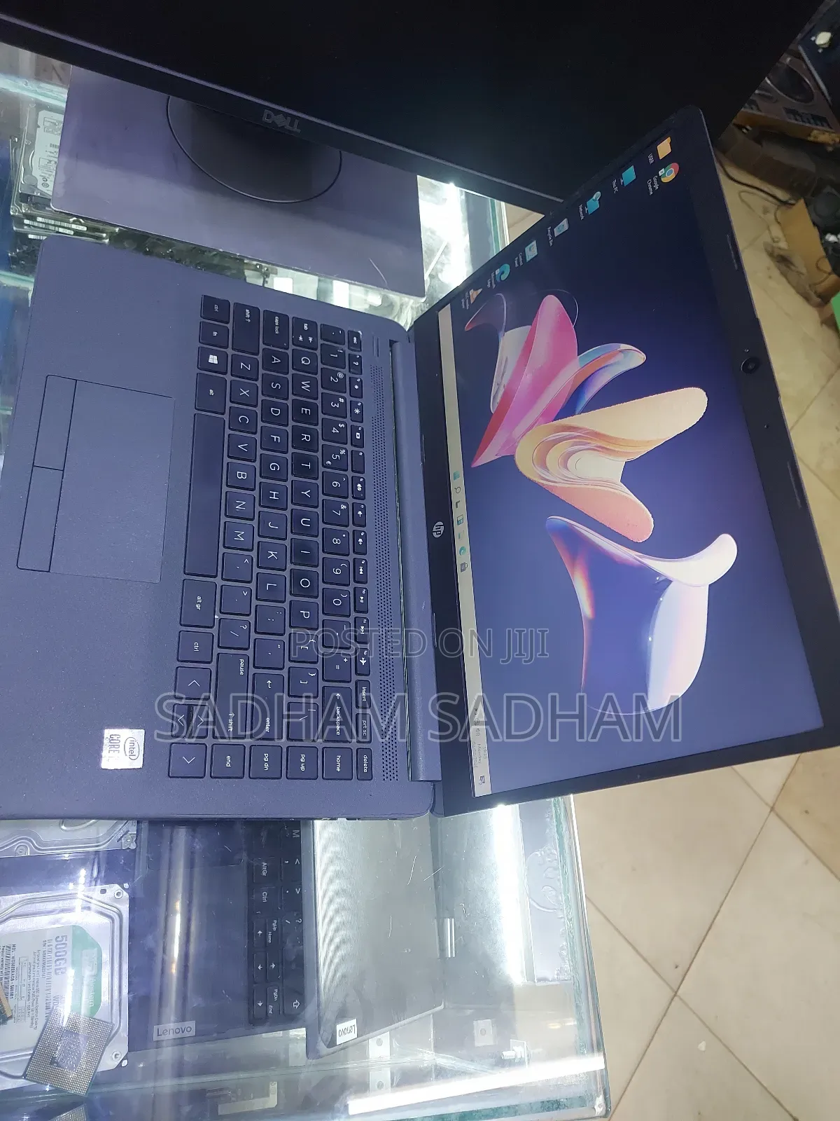 Laptop HP 240 G8 8GB Intel Core I5 HDD+SSD 750GB
