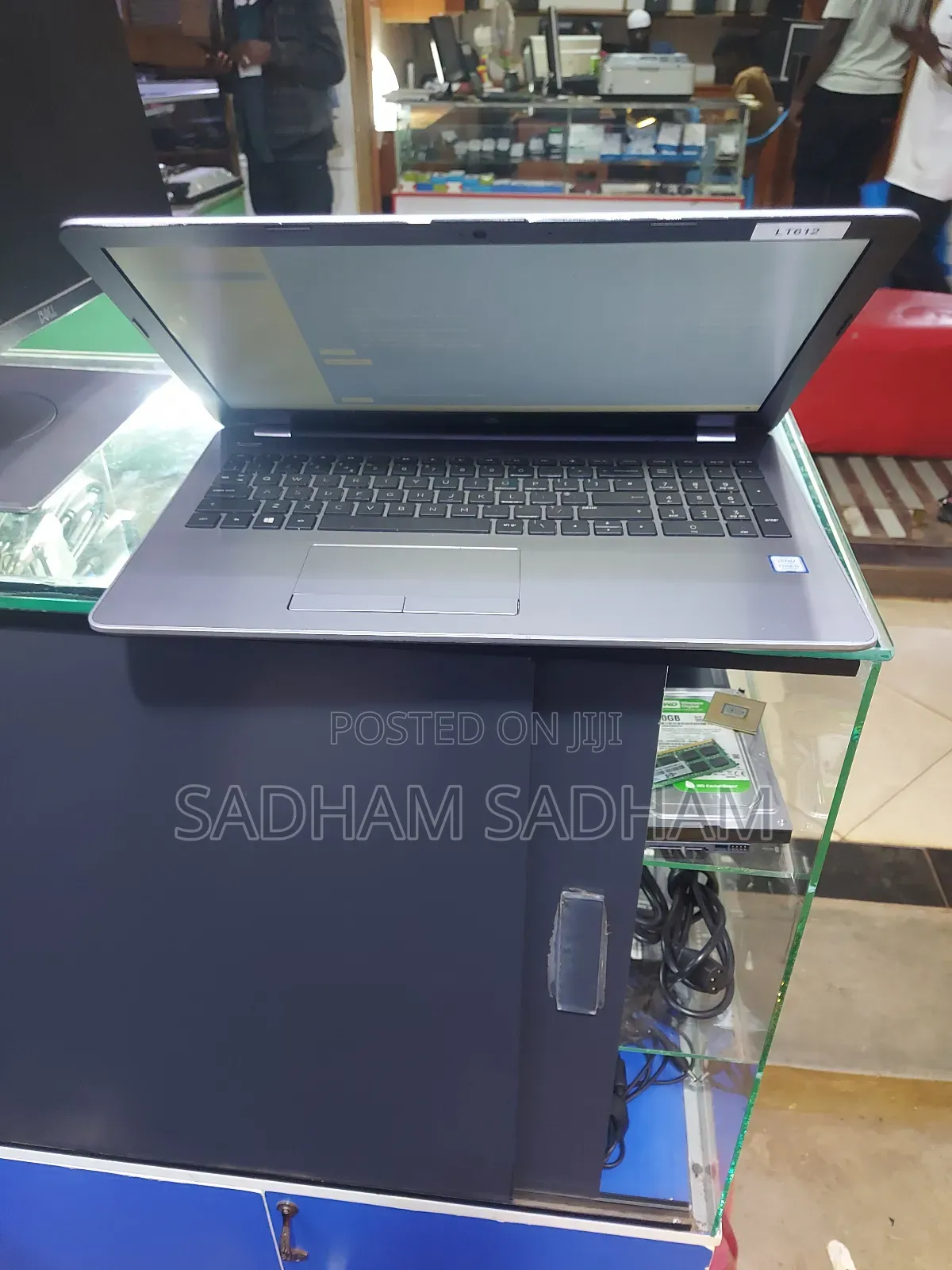 Laptop HP 250 G6 8GB Intel Core I5 SSD 256GB