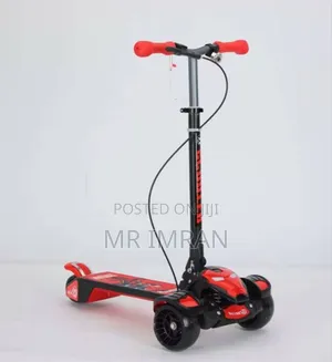 Iron Man Themed 3-Wheel Kick Scooter for Children