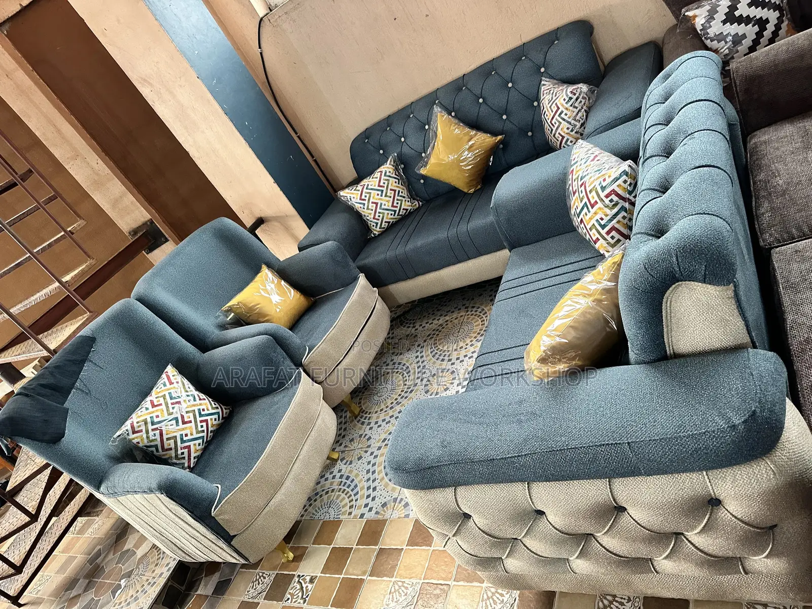 Elegant Modern 7 Seater Sofa Set