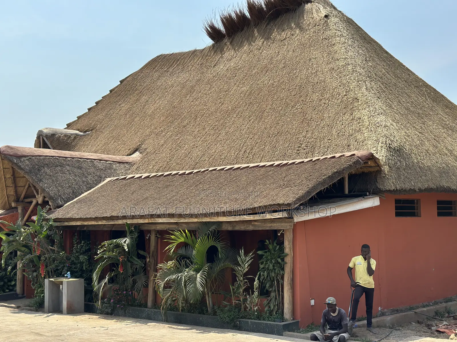Thatched Safari House Construction