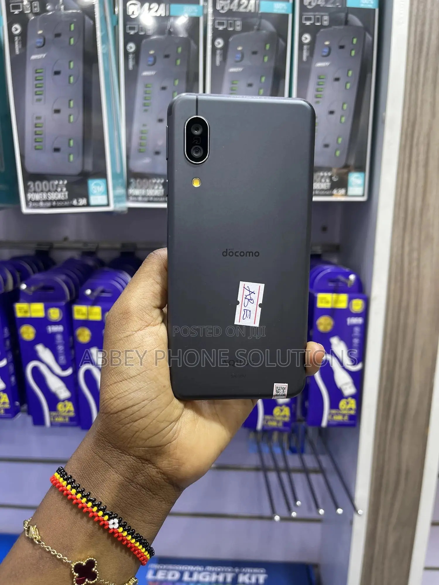 Sharp Aquos Sense 3 SHV45 64 GB Black