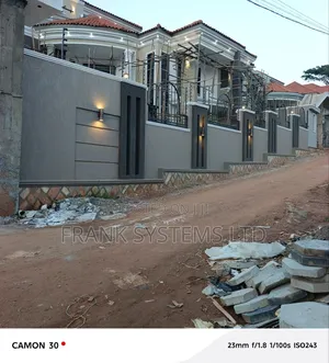 Electric Fence On Appartments