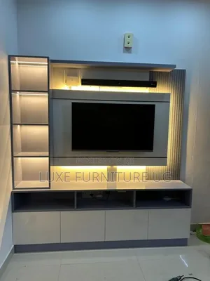 Wall Unit Tv Stand/Movable