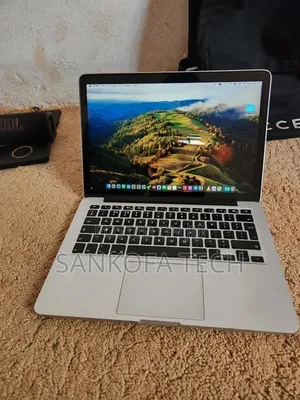 Laptop Apple MacBook Pro 2015 8GB Intel Core i5 SSD 256GB