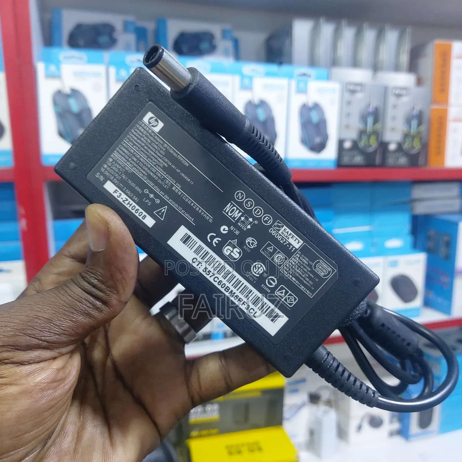 45w Hp Big Pin Laptop Power Adapter