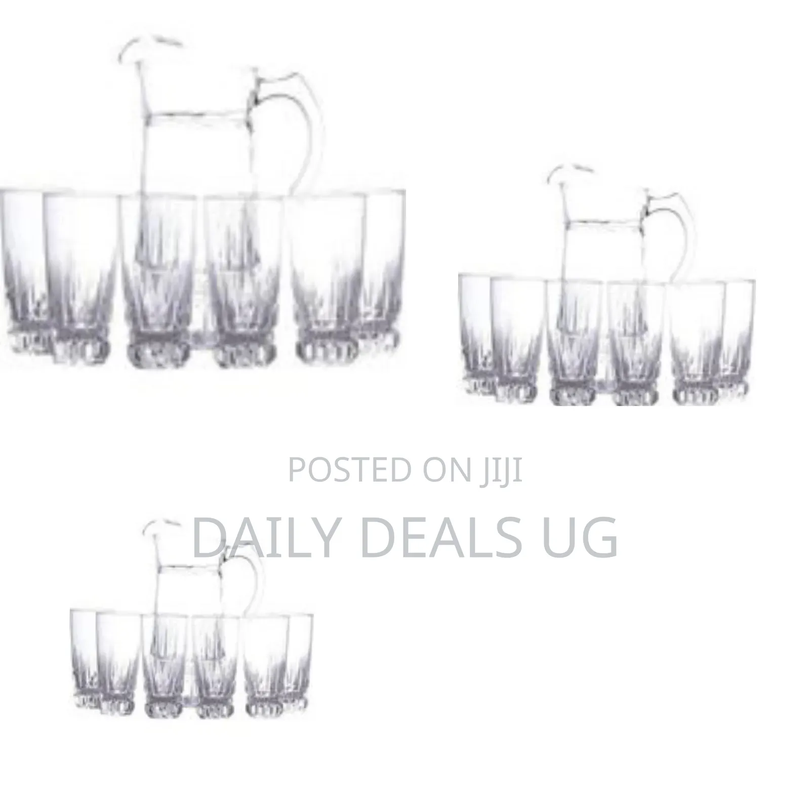 Elegant Glass Pitcher and Tumbler Set With Textured Diamond Design