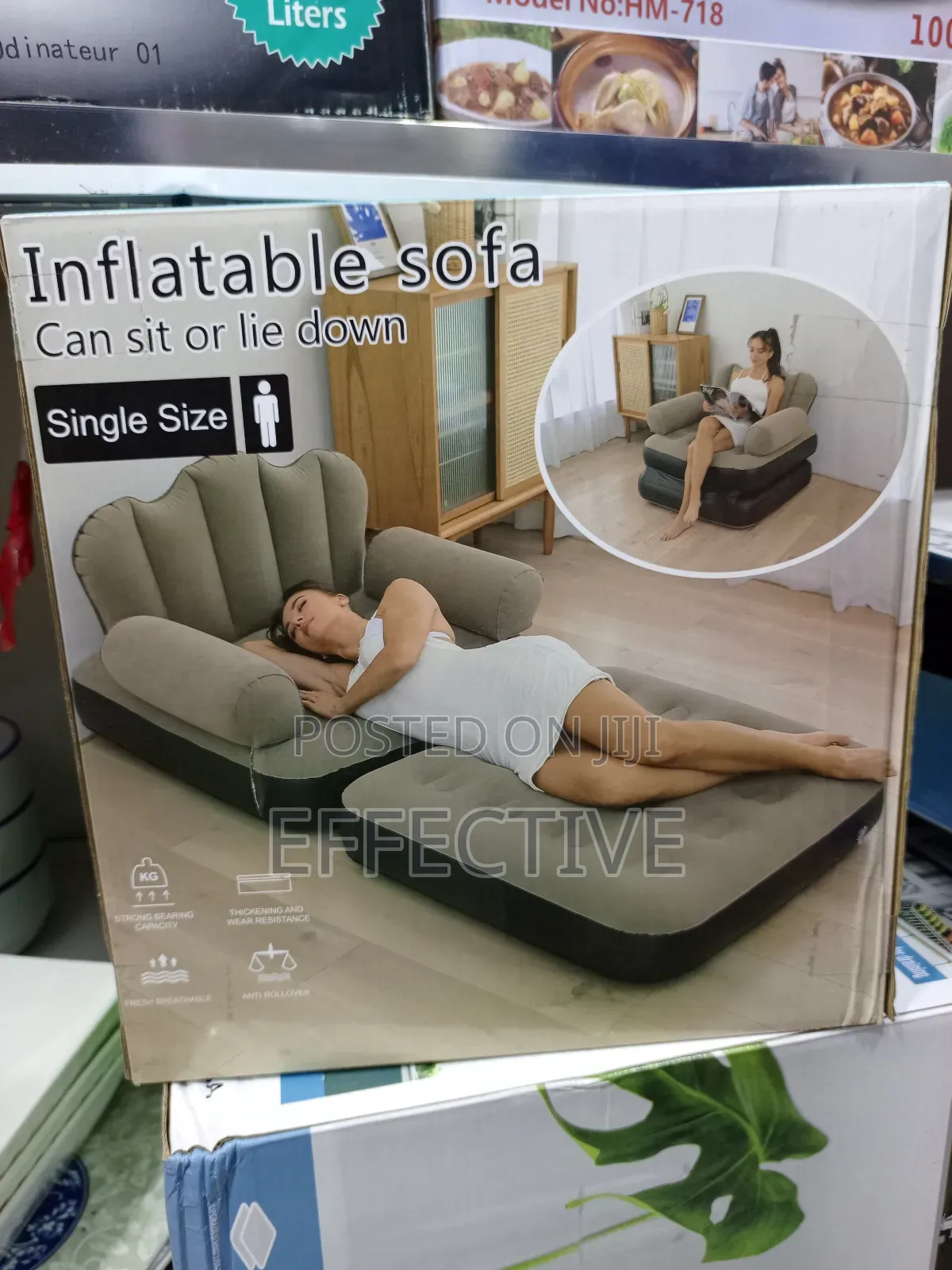 Multifunctional Inflatable Single Sofa Bed.