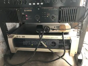 Yamaha Amplifier 3000