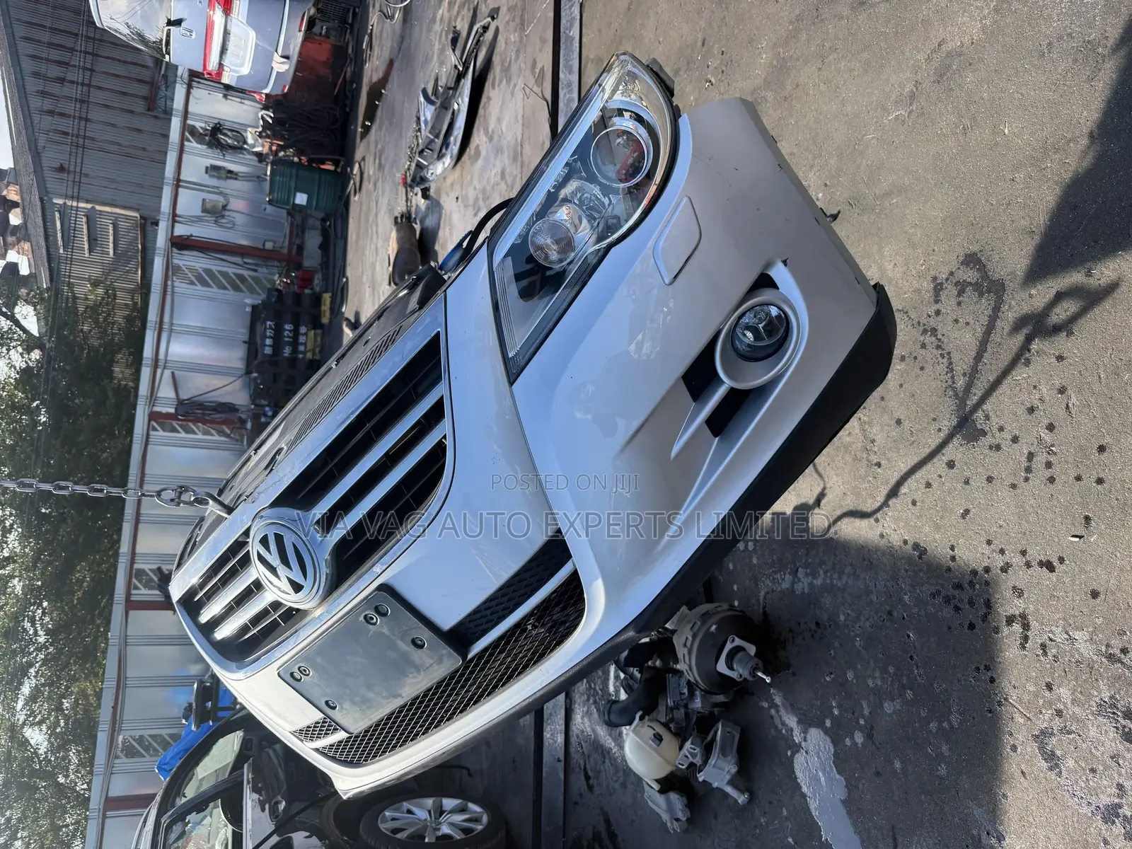 Headlights Tiguan