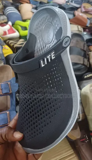 Unique Unisex Crocs.