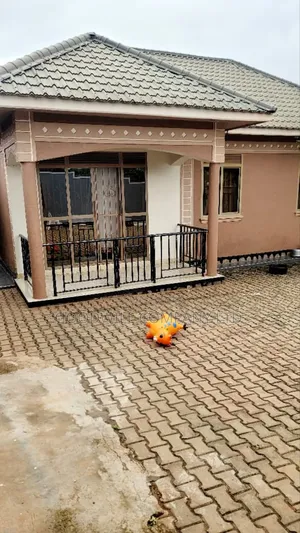 3bdrm House in Kitende, Central Division for sale