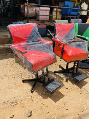 Modified/Leveled Barber Salon Chair
