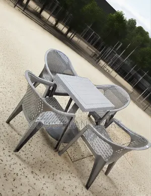 Living Room Table and Chairs Plastic Table and Chairs