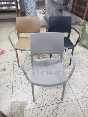 Executive Plastic Chair 1