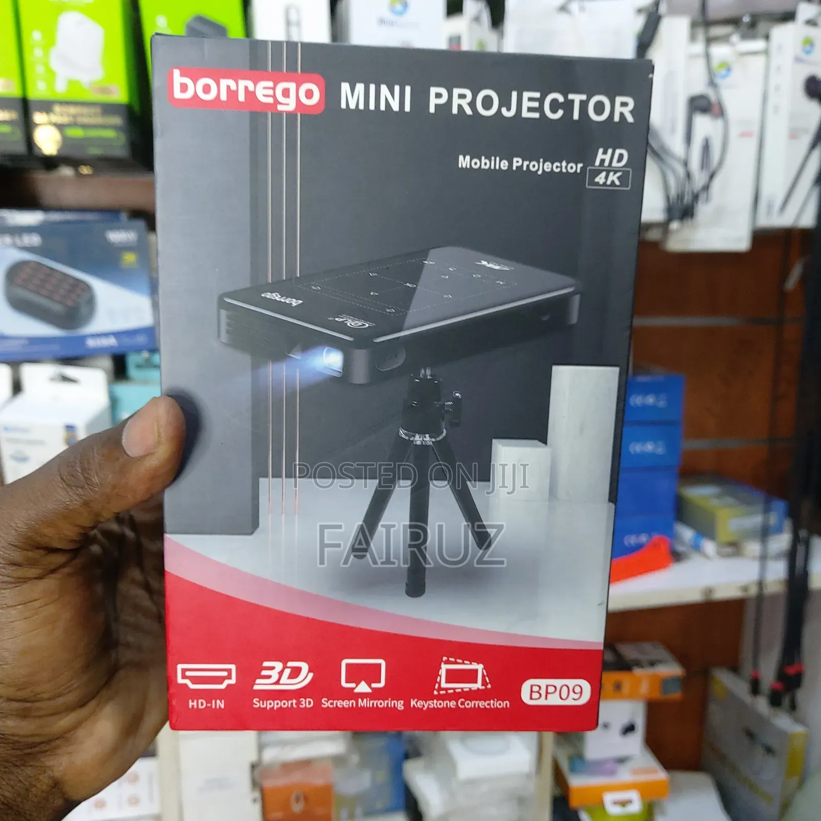 Borrego Mini Rechargeable Projector