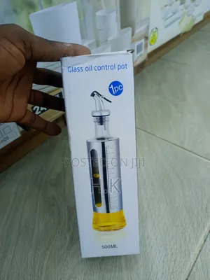 500ml Glass Oil Dispenser.