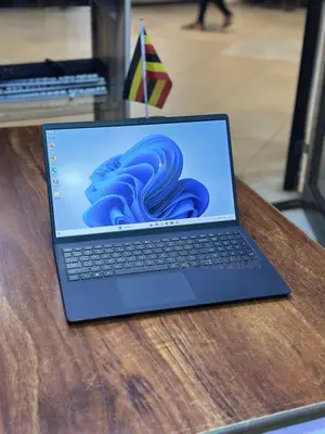 New Laptop Dell Vostro 15 3549 8GB Intel Core I7 SSD 512GB