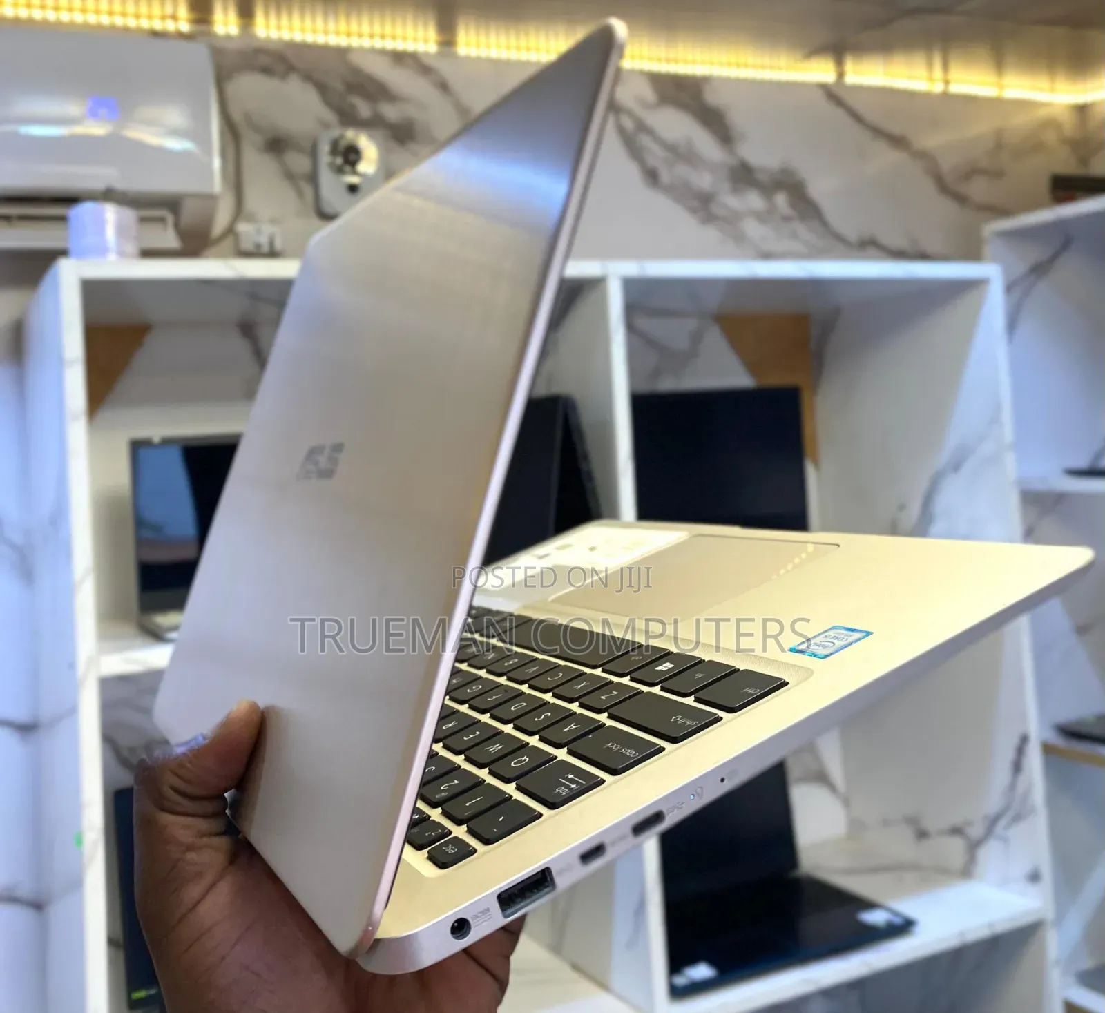 Laptop Asus 1015E 4GB Intel Core I5 SSD 256GB