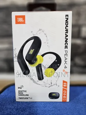 JBL Endurance Peak 4 Black on Peach