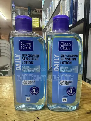 Clean and Clear Deep Cleansing Sensitive Lotion