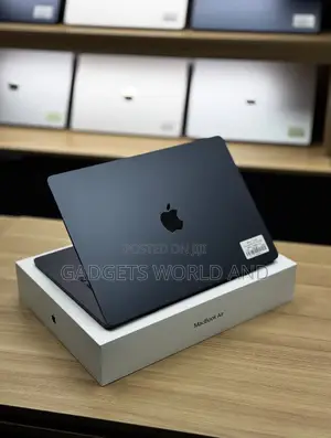 New Laptop Apple MacBook Air 8GB Intel Core M2 SSD 256GB
