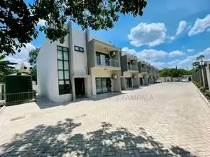 3bdrm Duplex in Kyanja Town, Central Division for rent