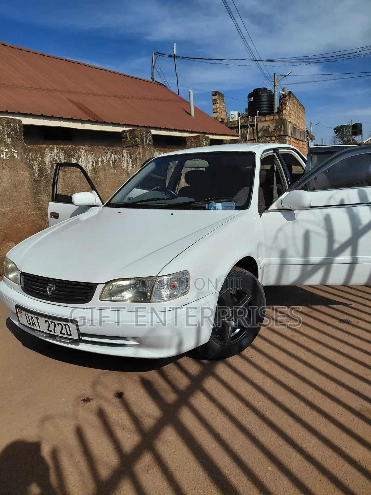 Toyota Corolla Sedan 2001 White