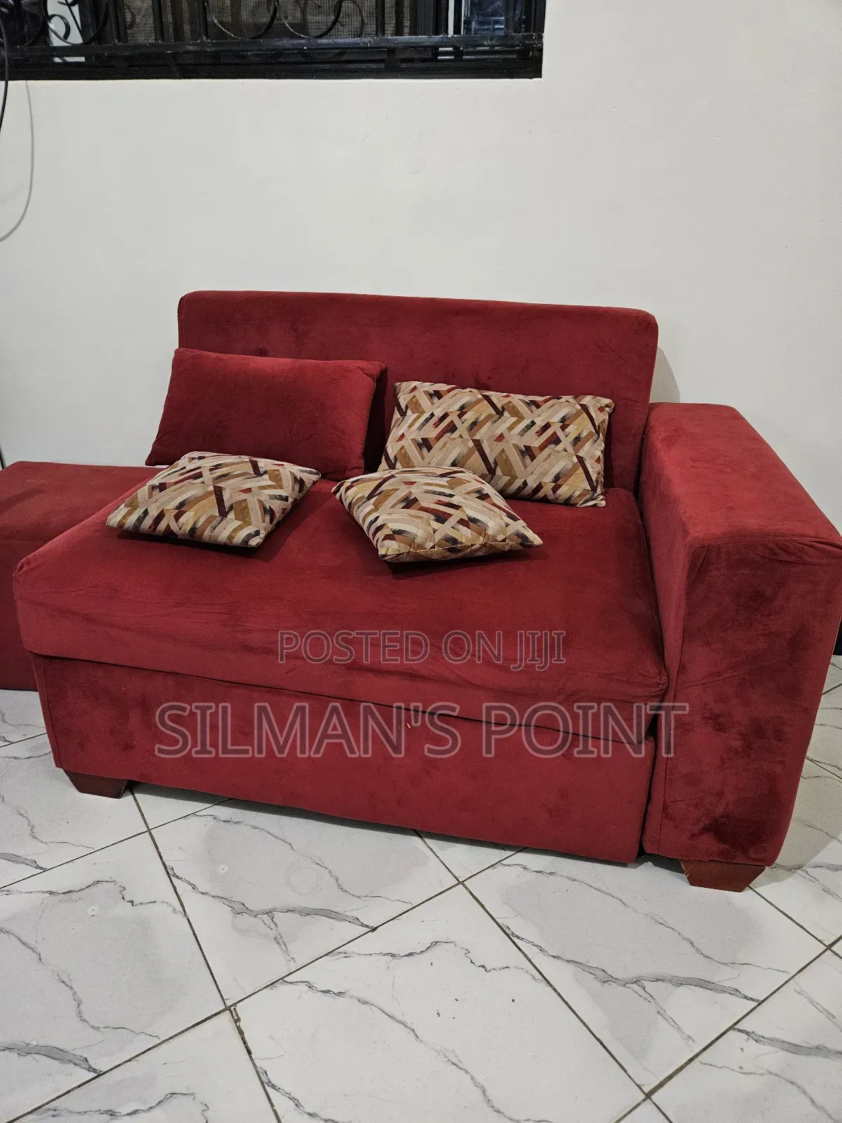 Used 7 Seater Chairs Available