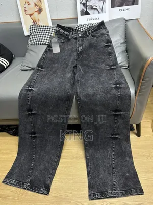 Classic Comfortable High Waisted Flared Jeans Cool Stretch .