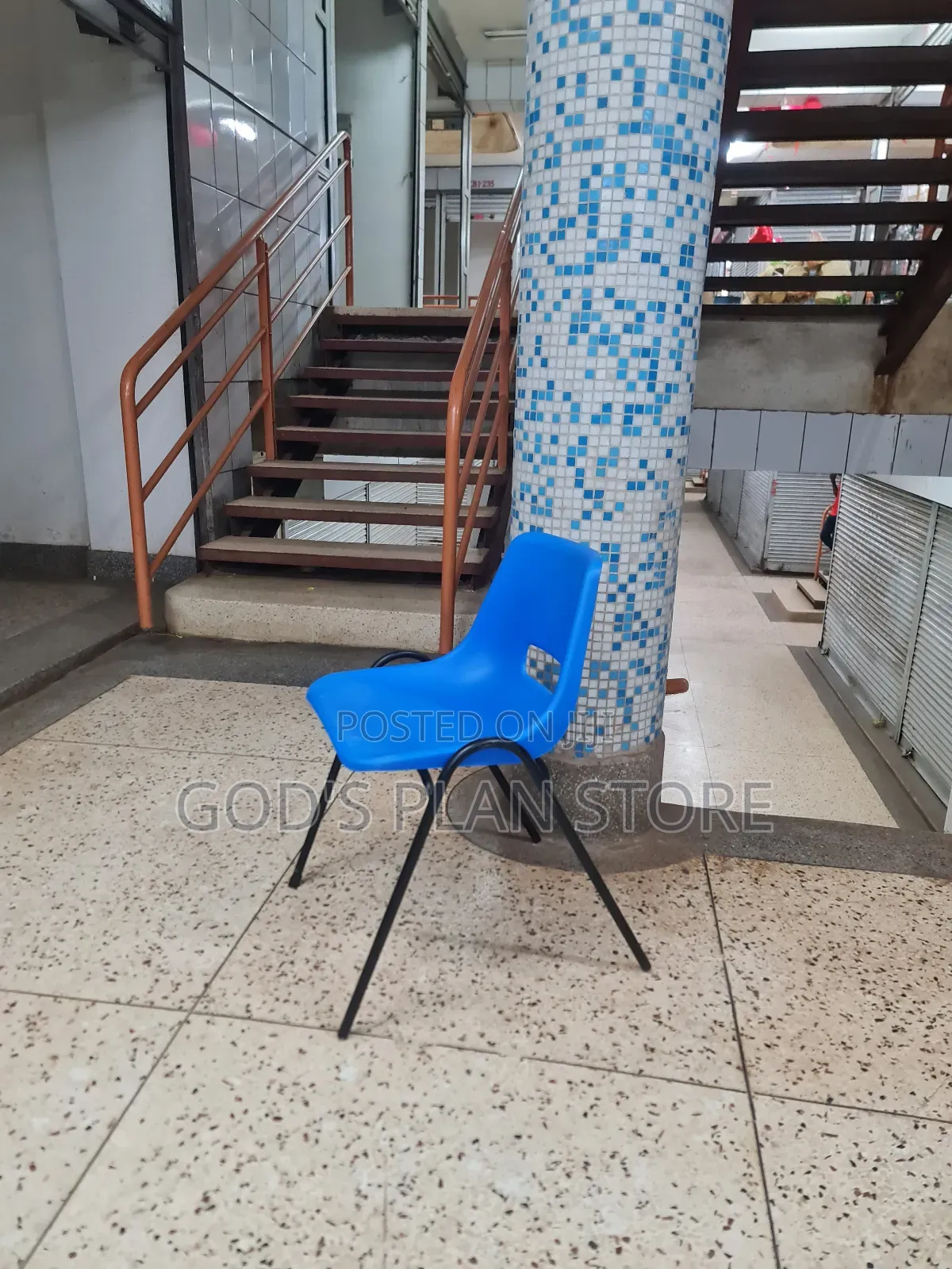 Rustic Accent Plastic Chairs Plastic Chairs