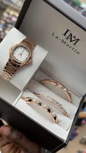 Rose Gold La-Martin Women's Original Wrist Time Gift Box With Bracelet