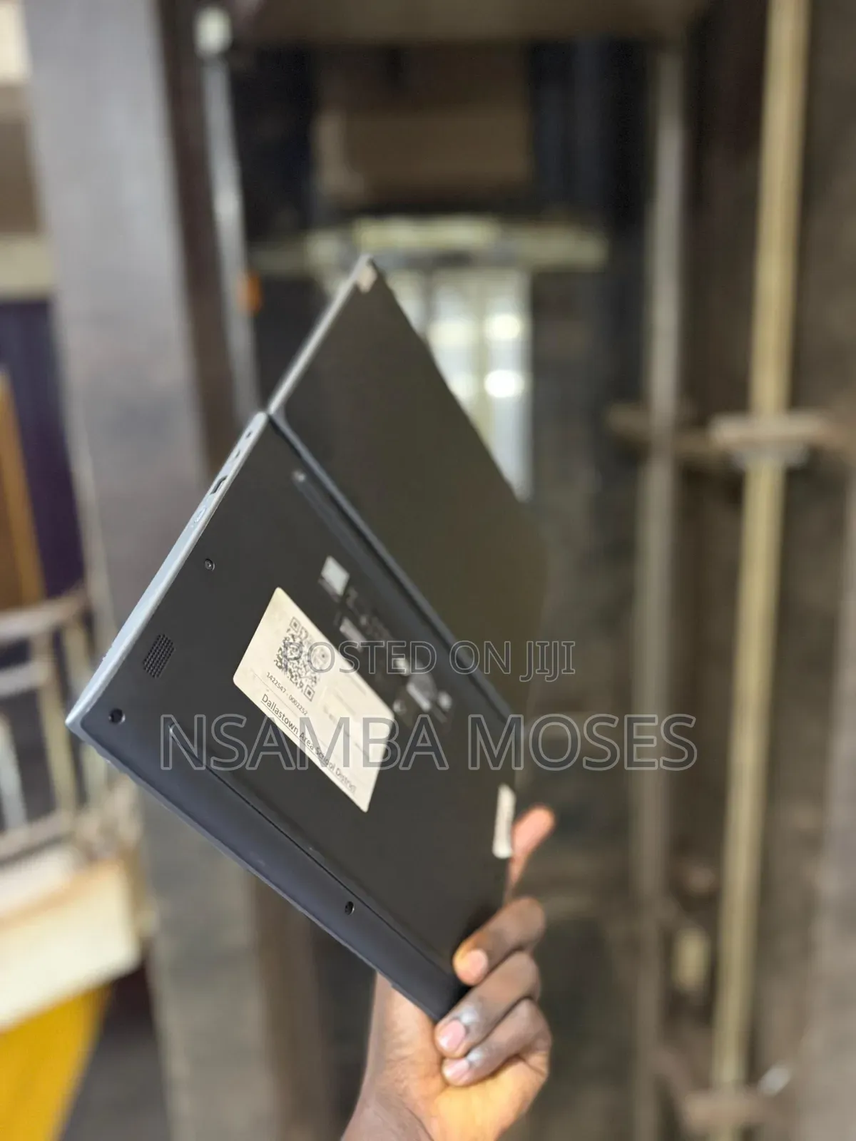 Laptop Lenovo 300e 4GB Intel Celeron SSD 128GB