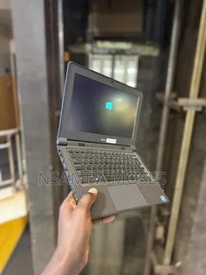 Laptop Dell Latitude 11 3190 4GB Intel Celeron SSD 500GB