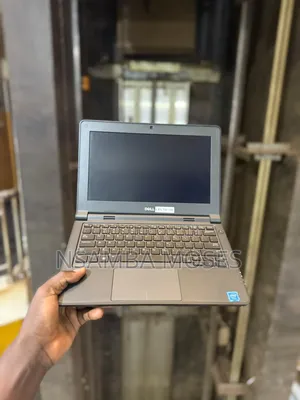 Laptop Dell Latitude 11 3190 4GB Intel Celeron SSD 500GB
