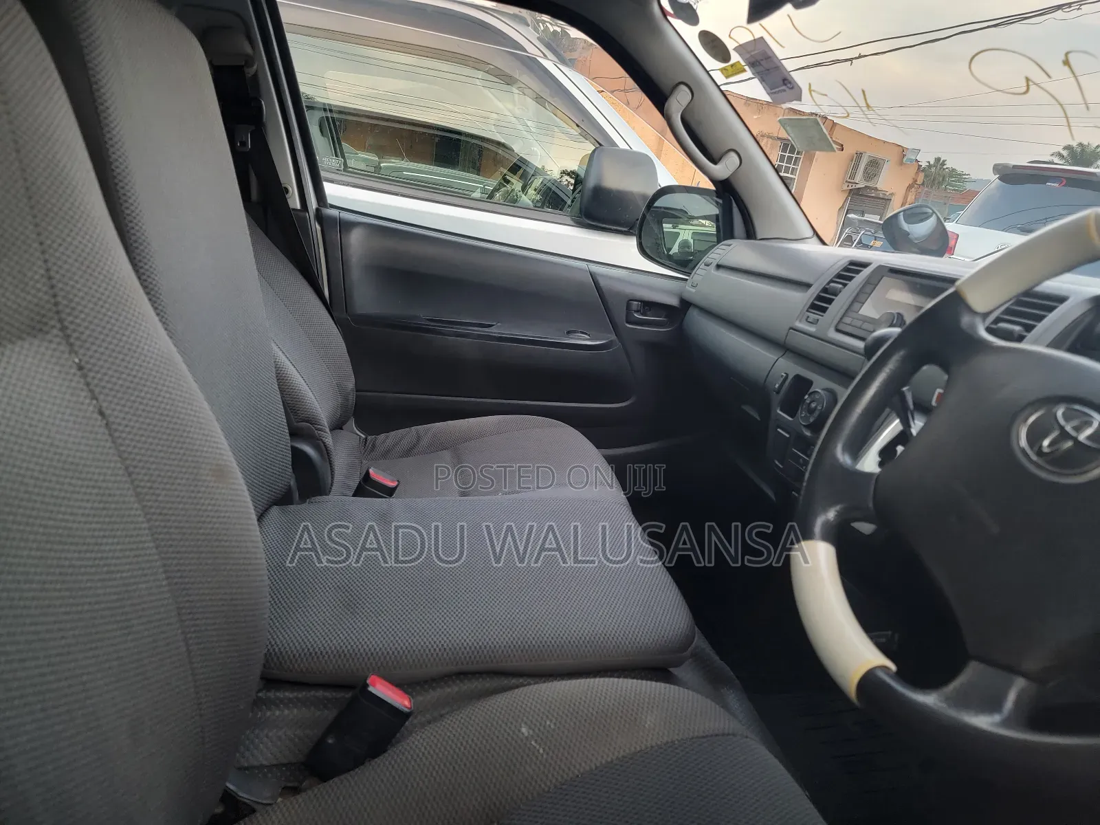 New Toyota HiAce 2011 Silver