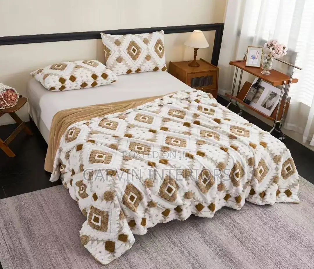 Floral Fuzzy Throw Blankets